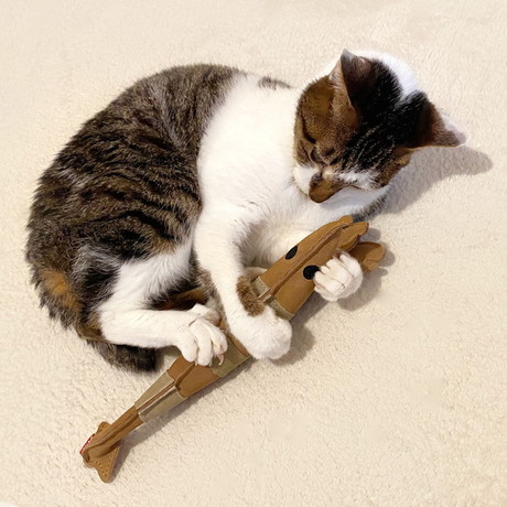 猫用おもちゃ けりぐるみ タフレザー 最強のエビ｜Petio ペティオ